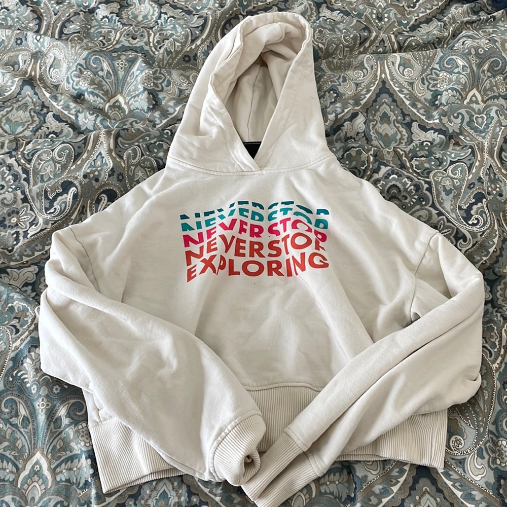 North Face cropped sweatshirt